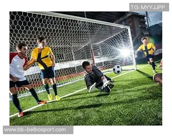 埃因霍温客场战胜利物浦埃贝尔谈球队韧性与反弹表现